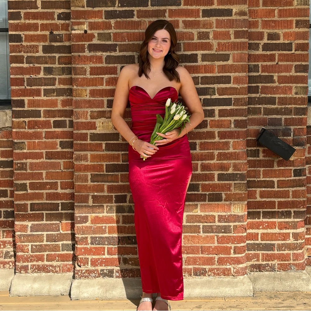 Meet your Posher, Emma